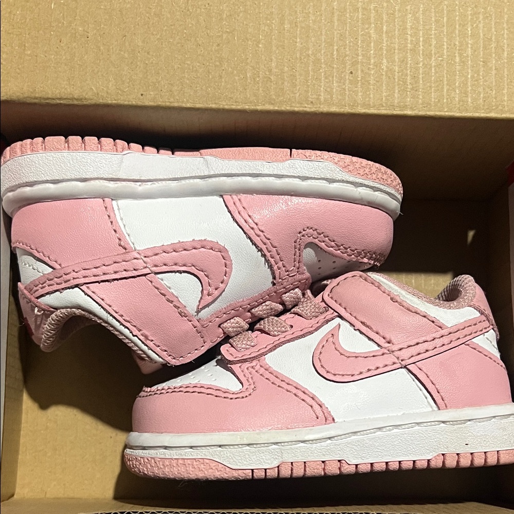 Nike Dunk Low